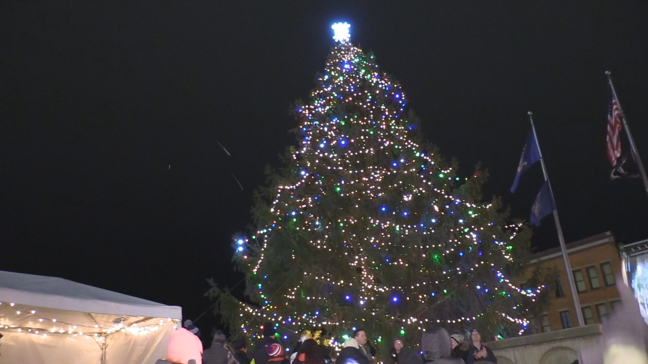 Jamestown Christmas Parade Tree Lighting